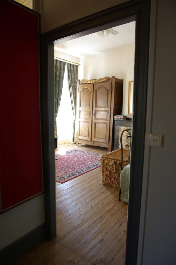 L'Impasse Du Temple Bed and Breakfast Léran Exteriör bild